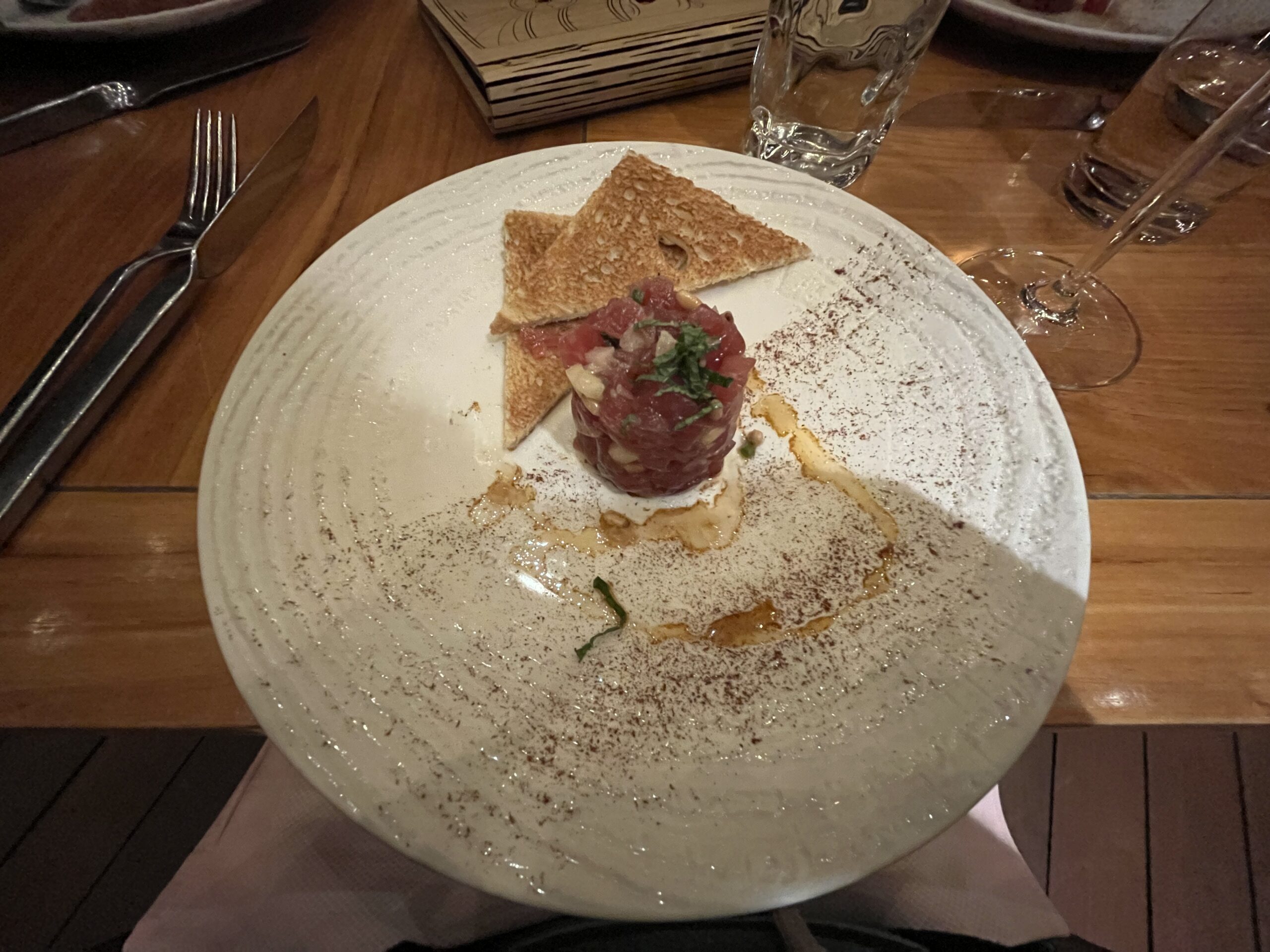 F08057E5 E962 483B 87FC C474D13946F3