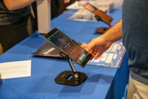 Golbon BostonSocial 241010 012