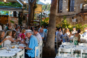 250903 DestinationsGreece 02558