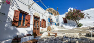 250903 DestinationsGreece Submitted 1000055350