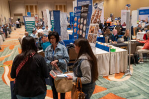 Golbon SPR Orlando Apr13 ShowFloor 07536
