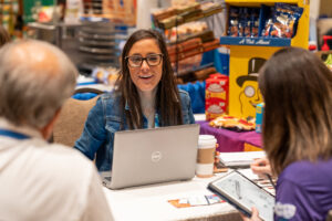 Golbon SPR Orlando Apr13 ShowFloor 07583