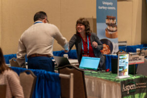 Golbon SPR Orlando Apr13 ShowFloor 07727
